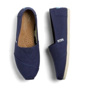 Toms